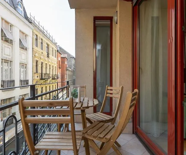 Super Central, 2-bedroom With Terrace * Budapest