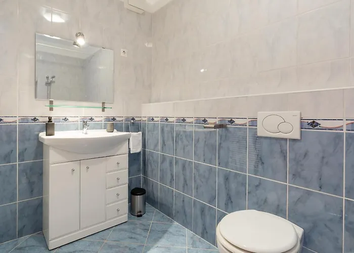 Super Central, 2-bedroom With Terrace