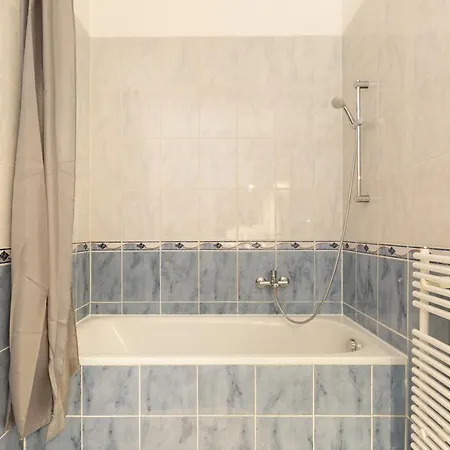 Super Central, 2-bedroom With Terrace Apartament