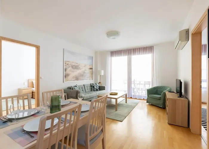Super Central, 2-bedroom With Terrace * Budapest